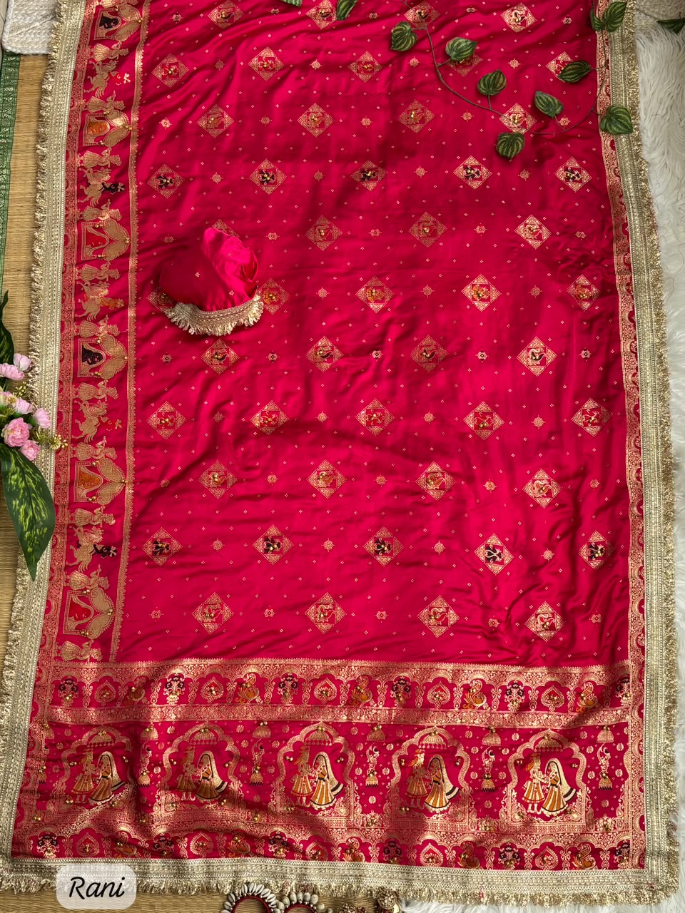 Viral ghungroo saree