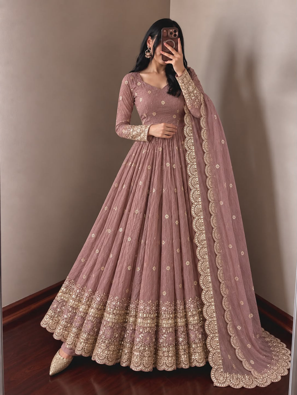 *Exclusive Trending Designer Gown